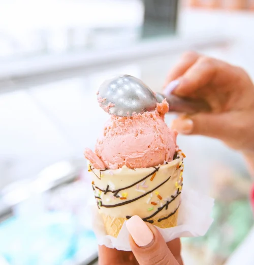 Cono Fior di Granada de helado de autor